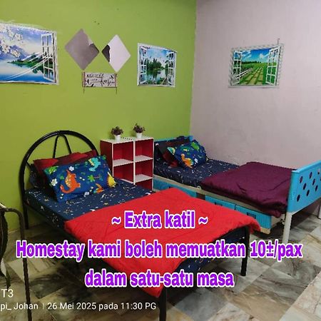 Homestay D' Tengah Bandar Kuala Rompin Exterior photo