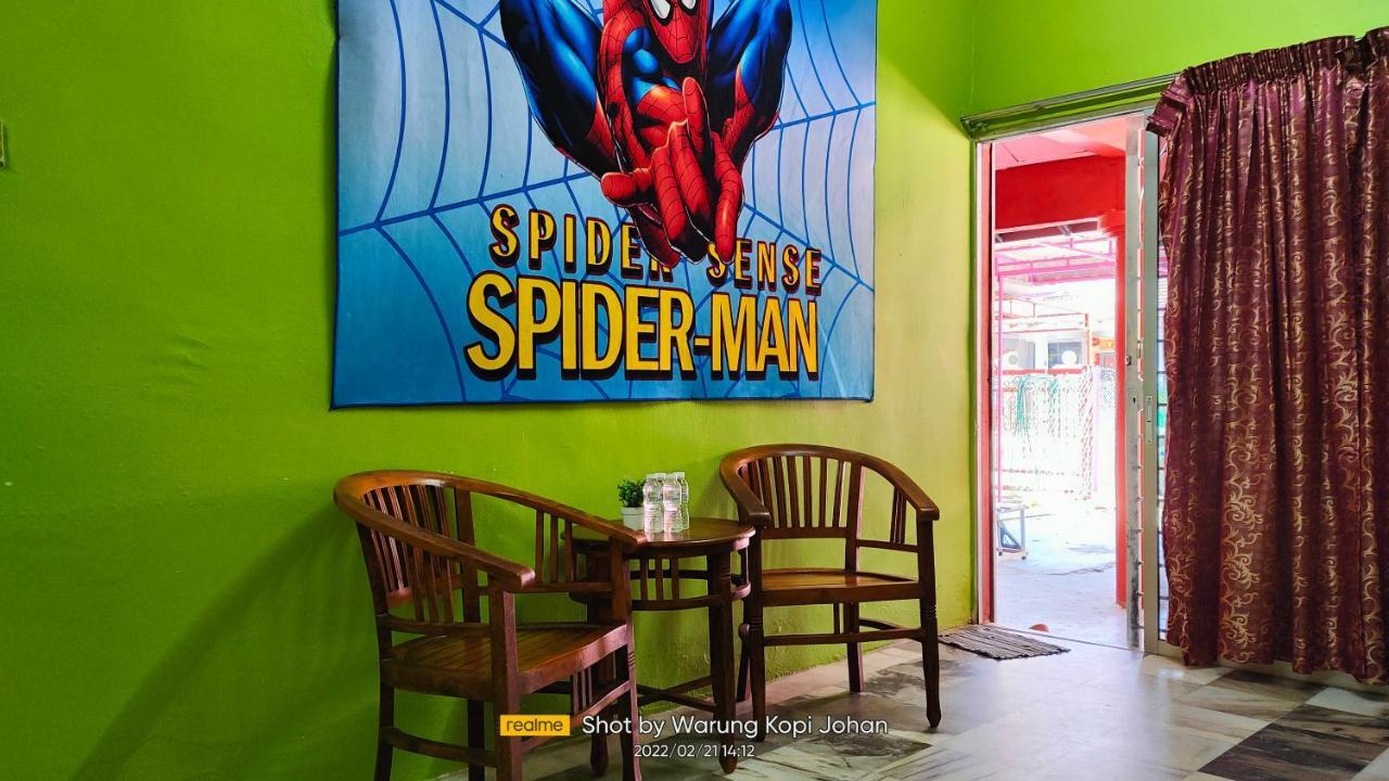 Homestay D' Tengah Bandar Kuala Rompin Exterior photo
