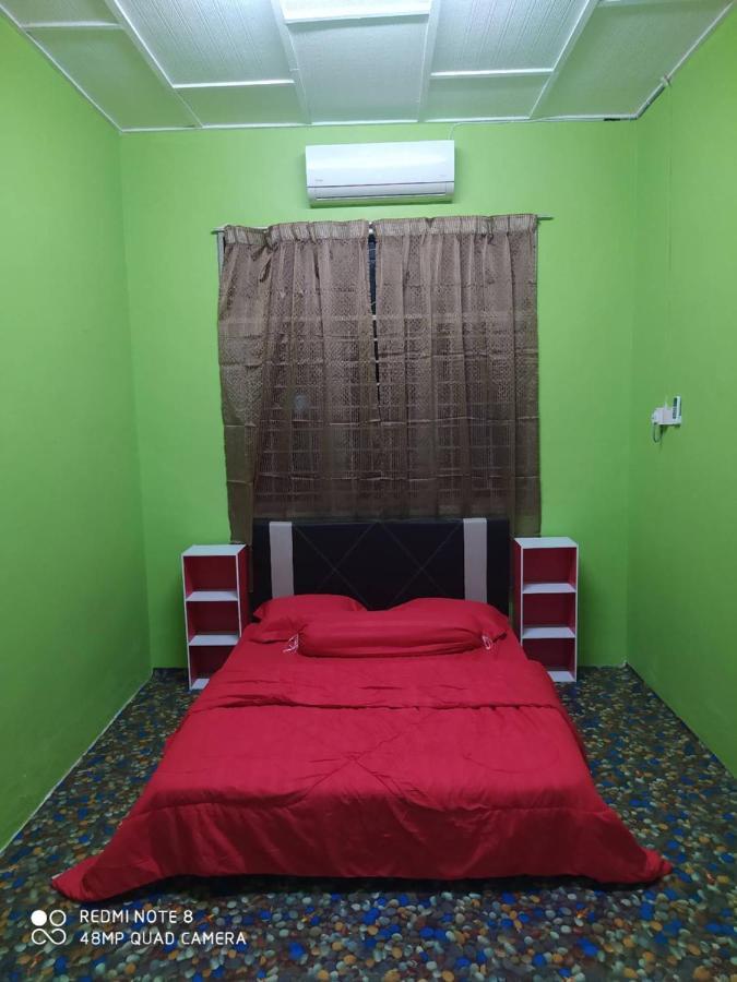 Homestay D' Tengah Bandar Kuala Rompin Exterior photo