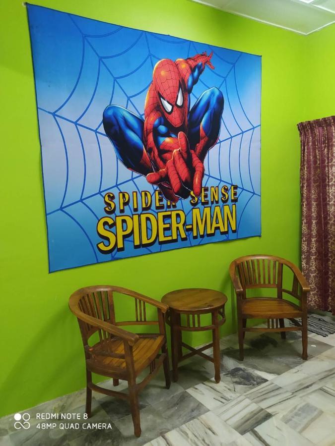 Homestay D' Tengah Bandar Kuala Rompin Exterior photo